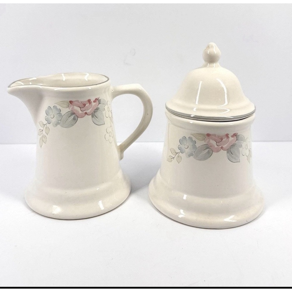 Pfaltzgraff Wyndham Creamer and sugar Bowl Set